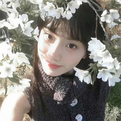 叛逆女巫 海报